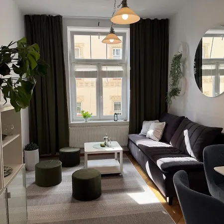 Stylish Close To The Old Town *